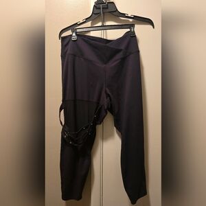 HALARA Black Leggings with Mesh And Buckle Crossover Size 2x Length 7/8
